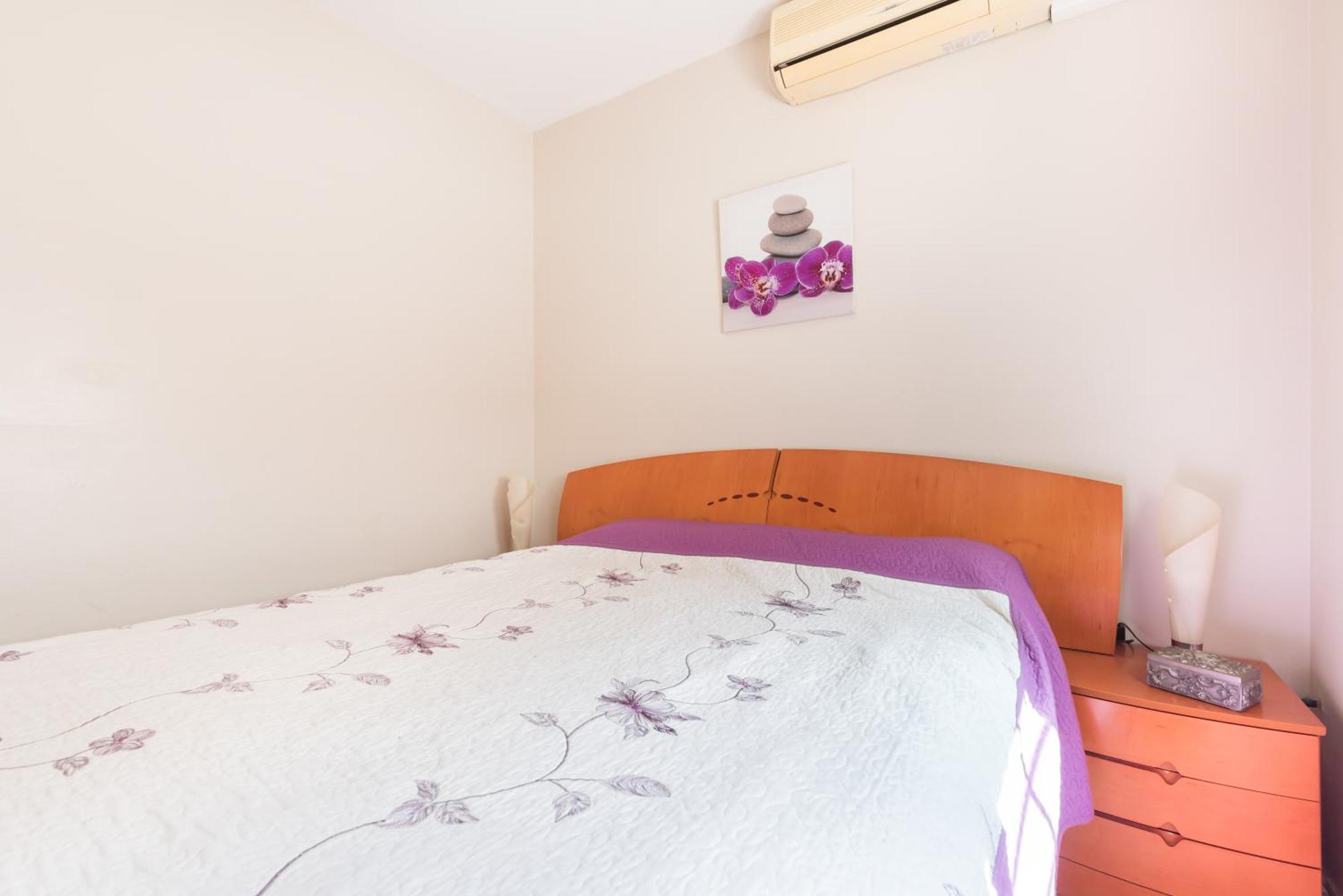 Wintowinrentals With A Huge Terrace In Campanillas Apartamento